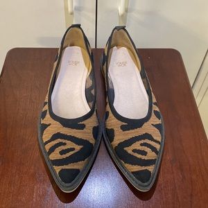 Louise et Cie Flats